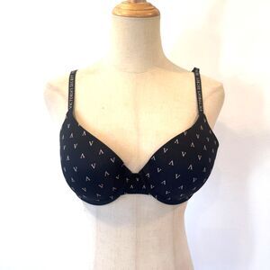 Victoria's Secret Black Bra Lightly Lined Demi T-Shirt Bra 36B Logo